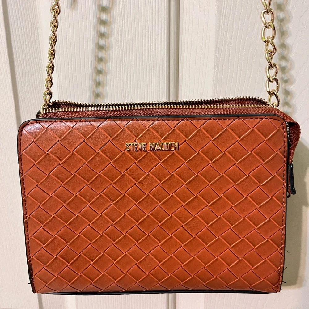 Steve Madden Tan Woven Crossbody Bag